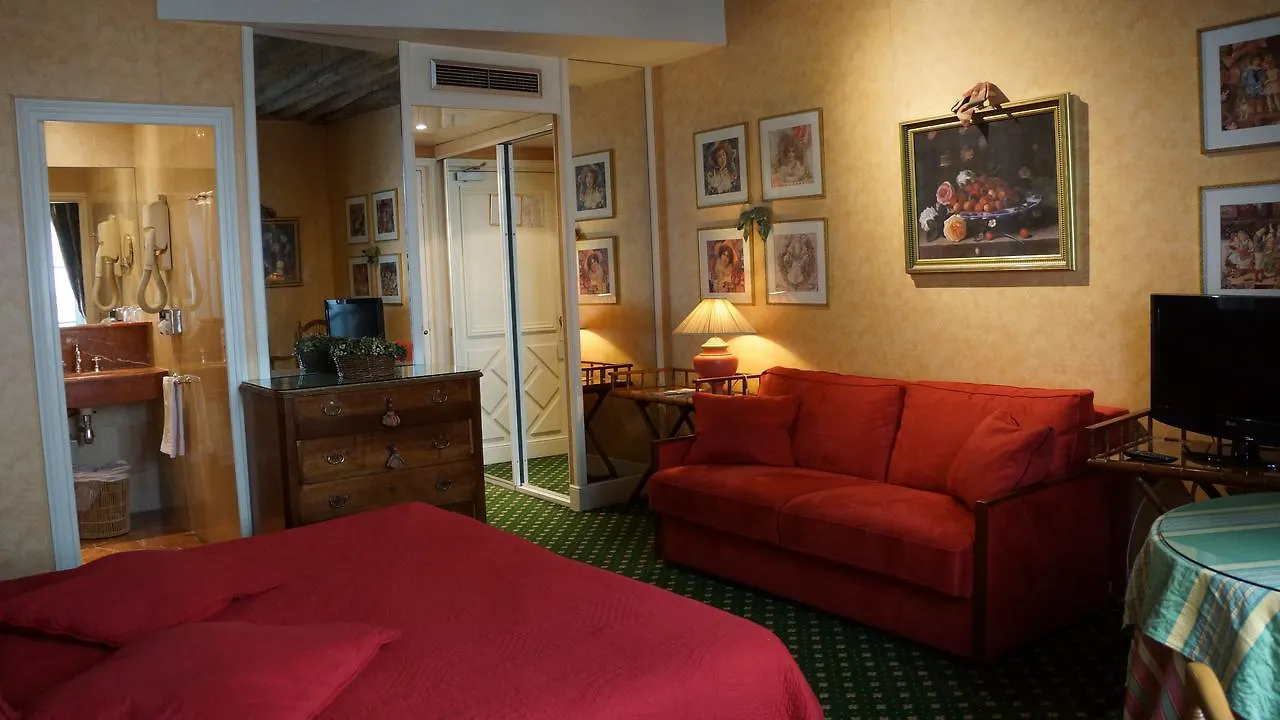 Ξενοδοχείο Le Relais Medicis 4*