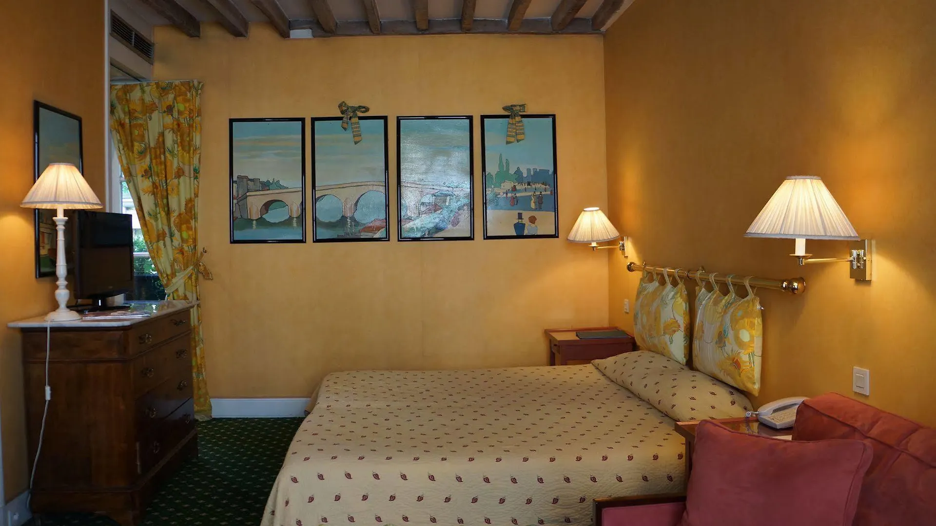Le Relais Médicis Paris