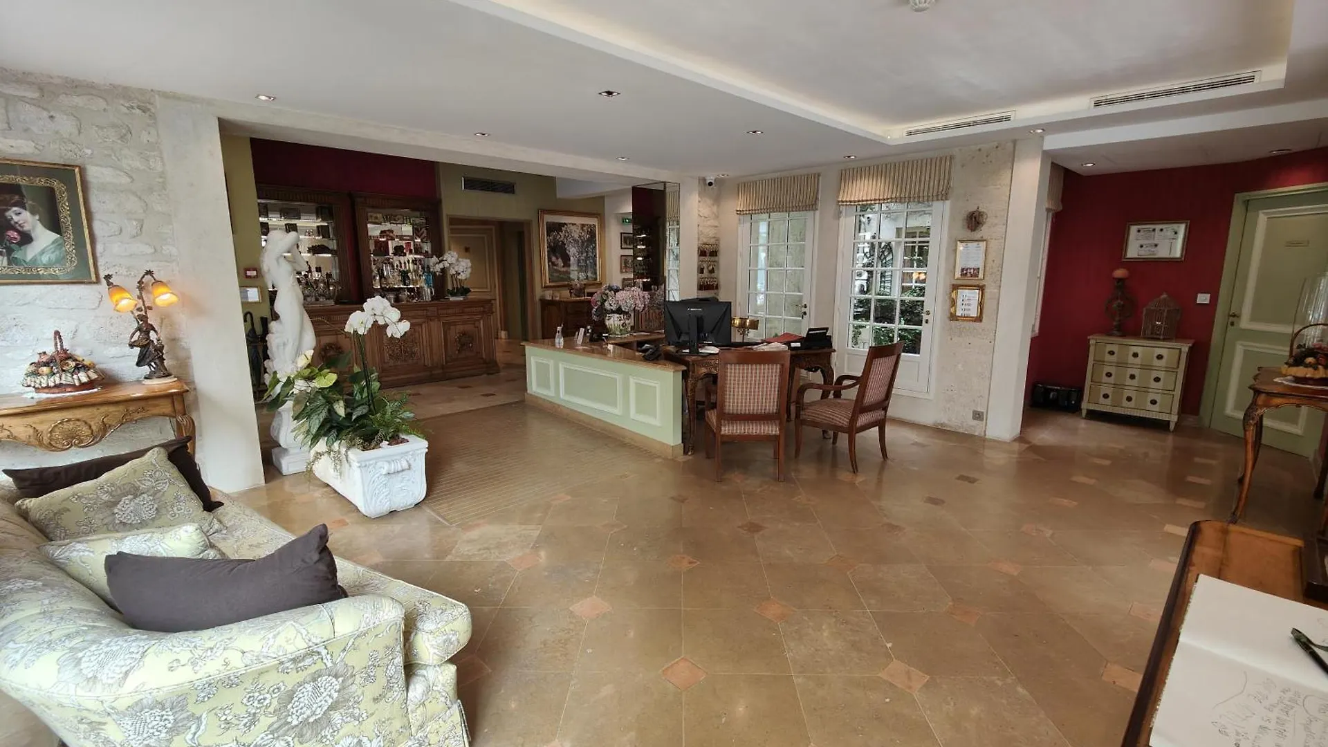 Hotel Le Relais Medicis