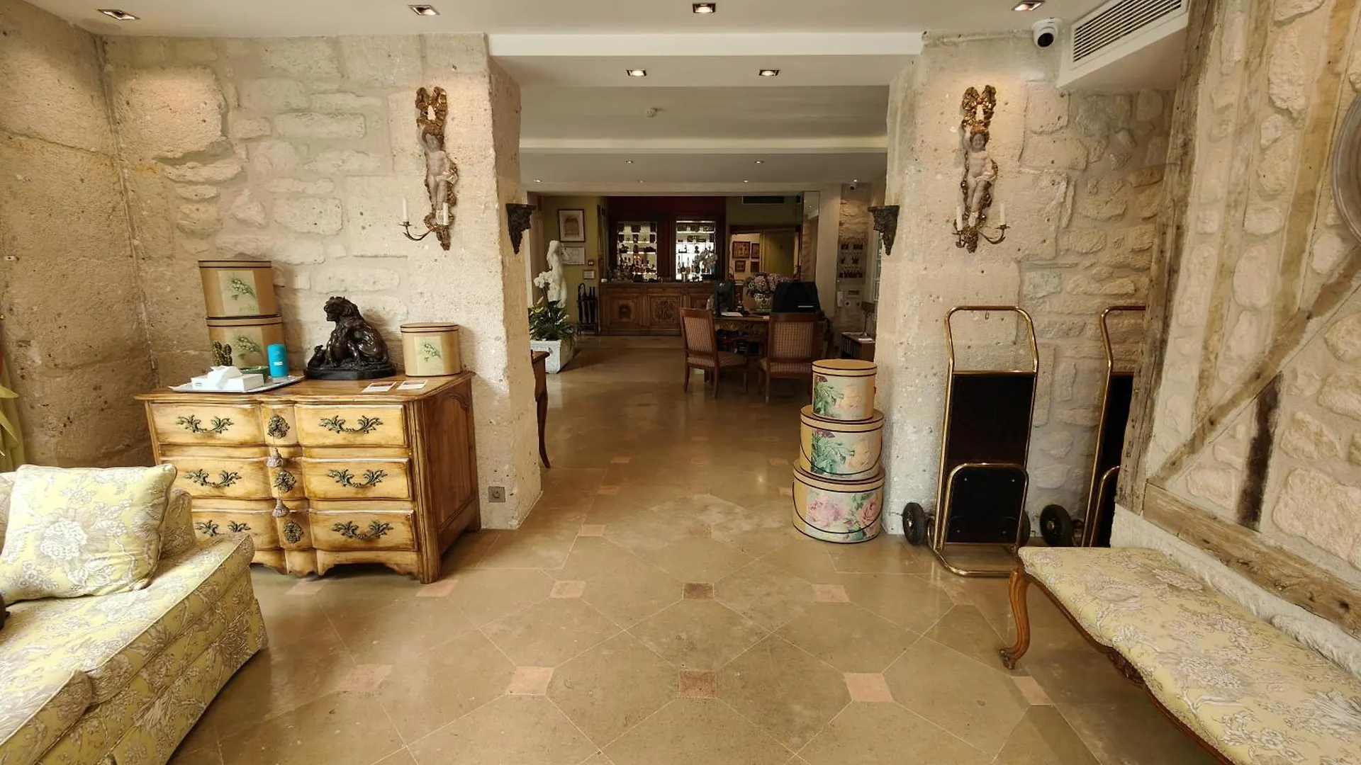Le Relais Medicis Hotel