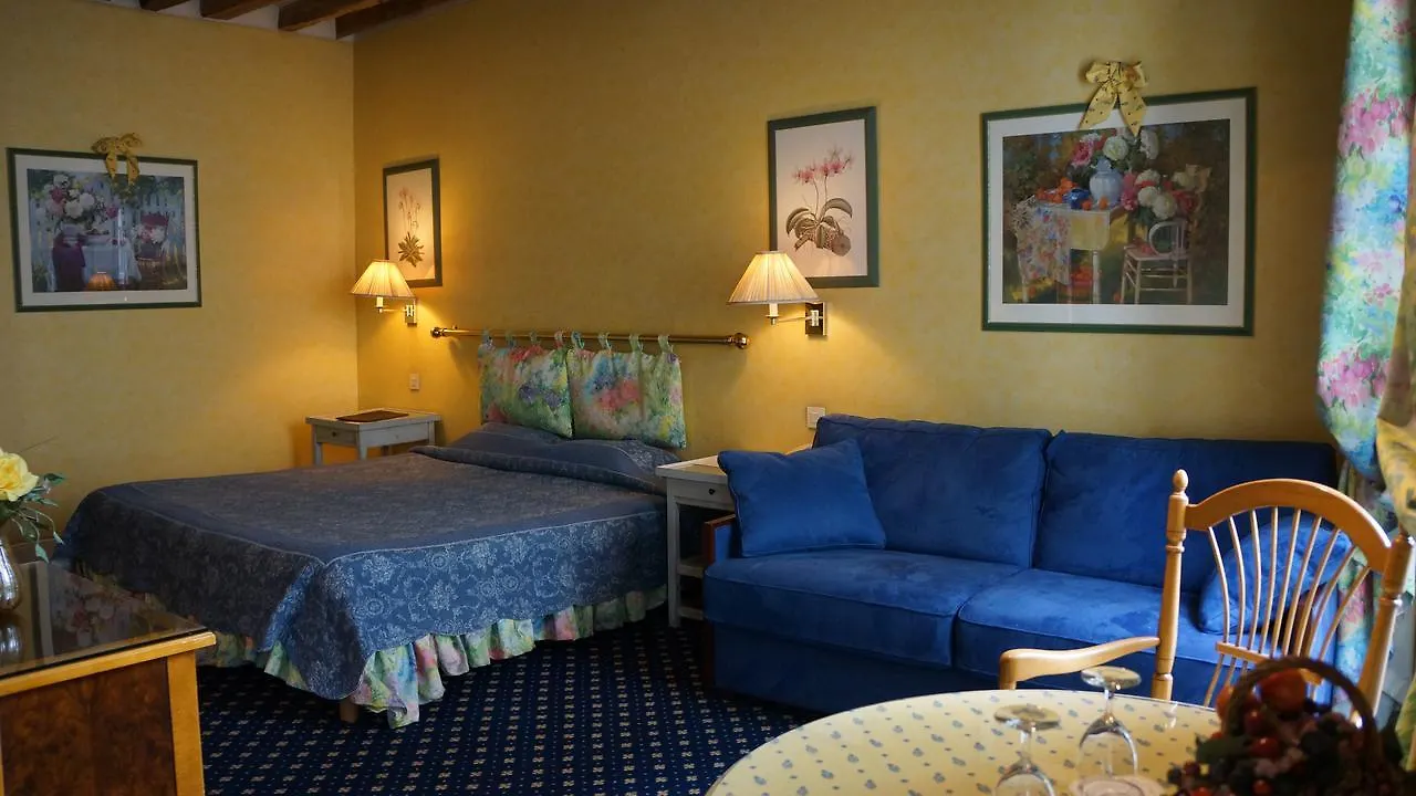 Hotel Le Relais Medicis